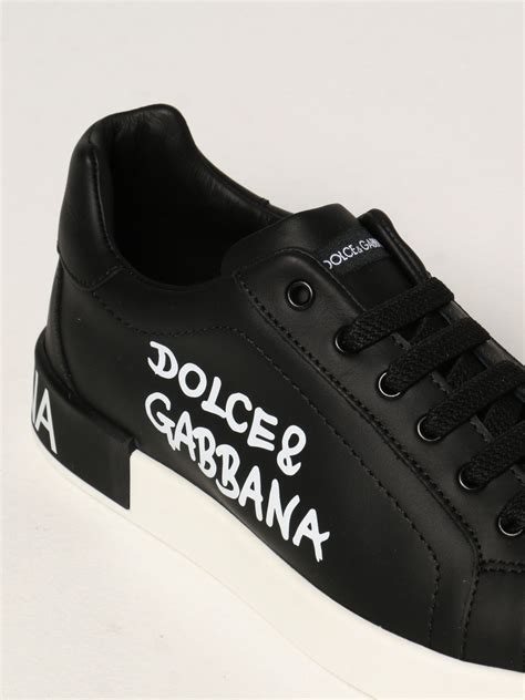 d& g shoes|ḍ pronunciation.